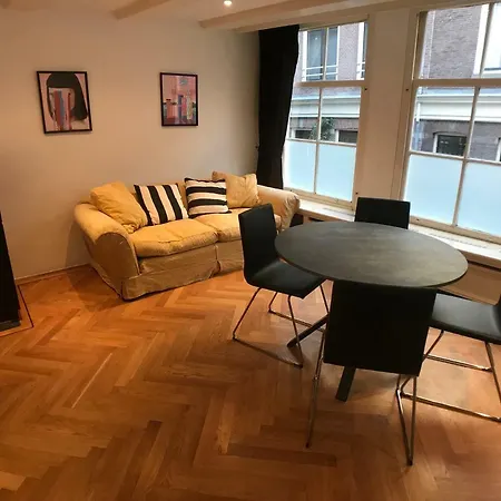 Heerengracht Penthouse Apartment Amsterdam